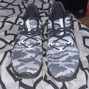 Nike air max camo